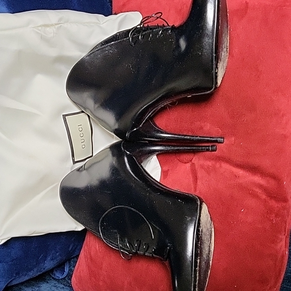 Boots used perfect condition like new size 8.5 - Picture 5 of 6